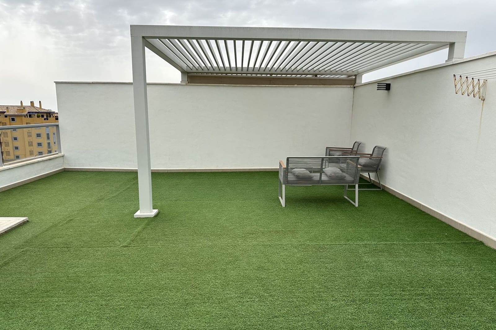 Kattohuoneisto myytävänä paikassa San Pedro de Alcantara - 675 000 € (Ref: 9751437)