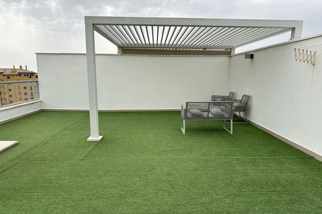 Kattohuoneisto myytävänä paikassa Nueva Alcántara, Marbella - 675 000 € (Ref: 9751437)