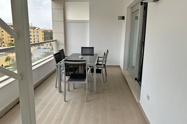 Kattohuoneisto myytävänä paikassa Nueva Alcántara, Marbella - 675 000 € (Ref: 9751437)