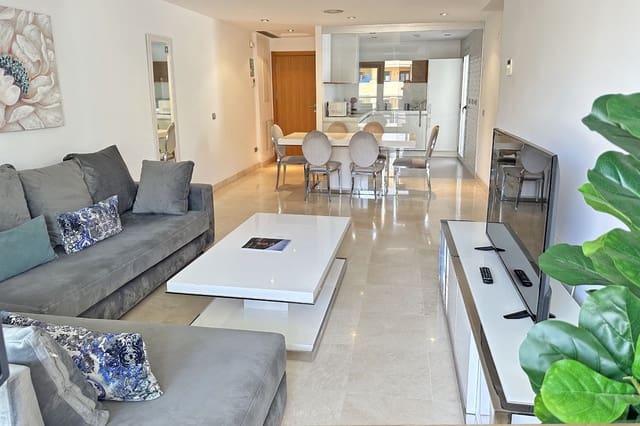 Penthouse te koop in Nueva Alcántara, Marbella met zwembad - € 675.000 (Ref: 9751437)
