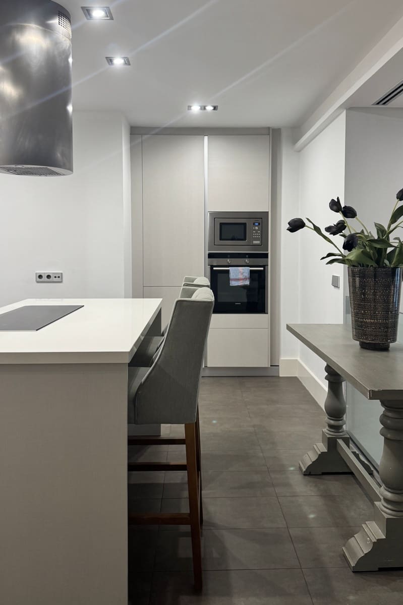 1 soveværelse Lejlighed til salg i Malaga by - € 595.000 (Ref: 9752486)