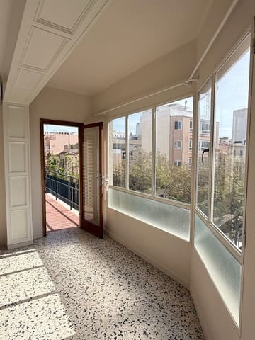 3 makuuhuone Huoneisto vuokrattavana paikassa Santa Catalina, Palma de Mallorca - 1 700 € (Ref: 9760041)