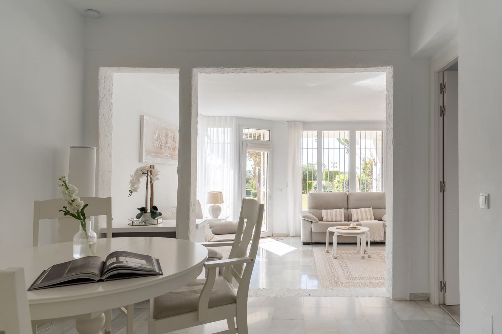 2 soveværelse Lejlighed til salg i Mijas Costa med swimmingpool - € 435.000 (Ref: 9765267)