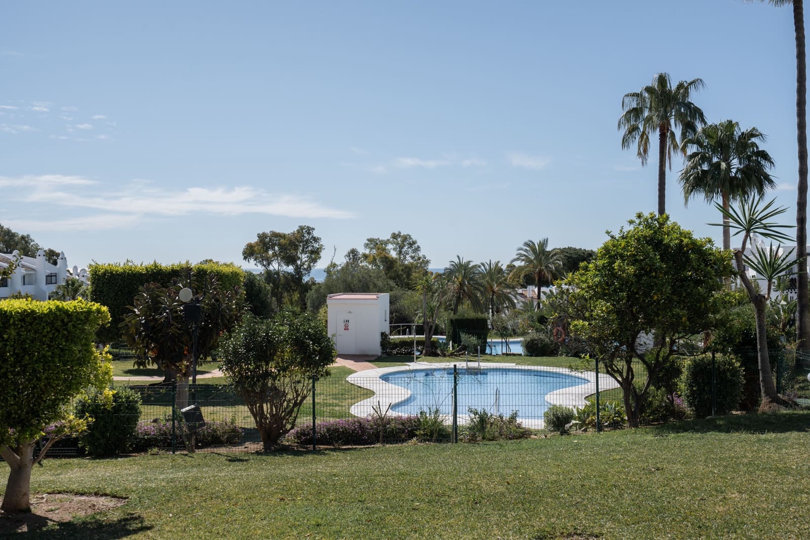 2 soveværelse Lejlighed til salg i Mijas Costa med swimmingpool - € 435.000 (Ref: 9765267)