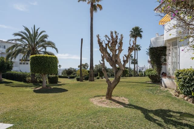 2 soveværelse Lejlighed til salg i Mijas Costa, Mijas med swimmingpool - € 435.000 (Ref: 9765267)
