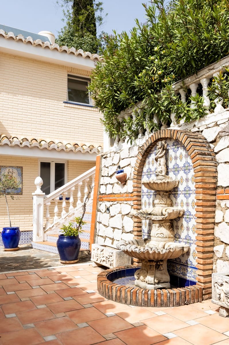 4 chambre Villa/Maison à vendre à Benalmadena avec piscine - 885 000 € (Ref: 9765268)