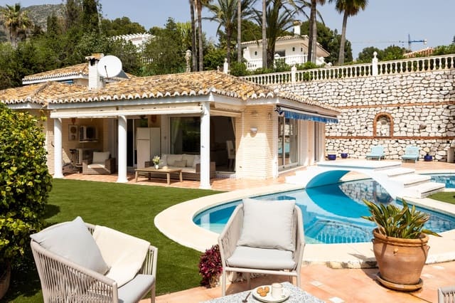 4 chambre Villa/Maison à vendre à La Capellanía - El Higuerón, Benalmádena avec piscine - 885 000 € (Ref: 9765268)