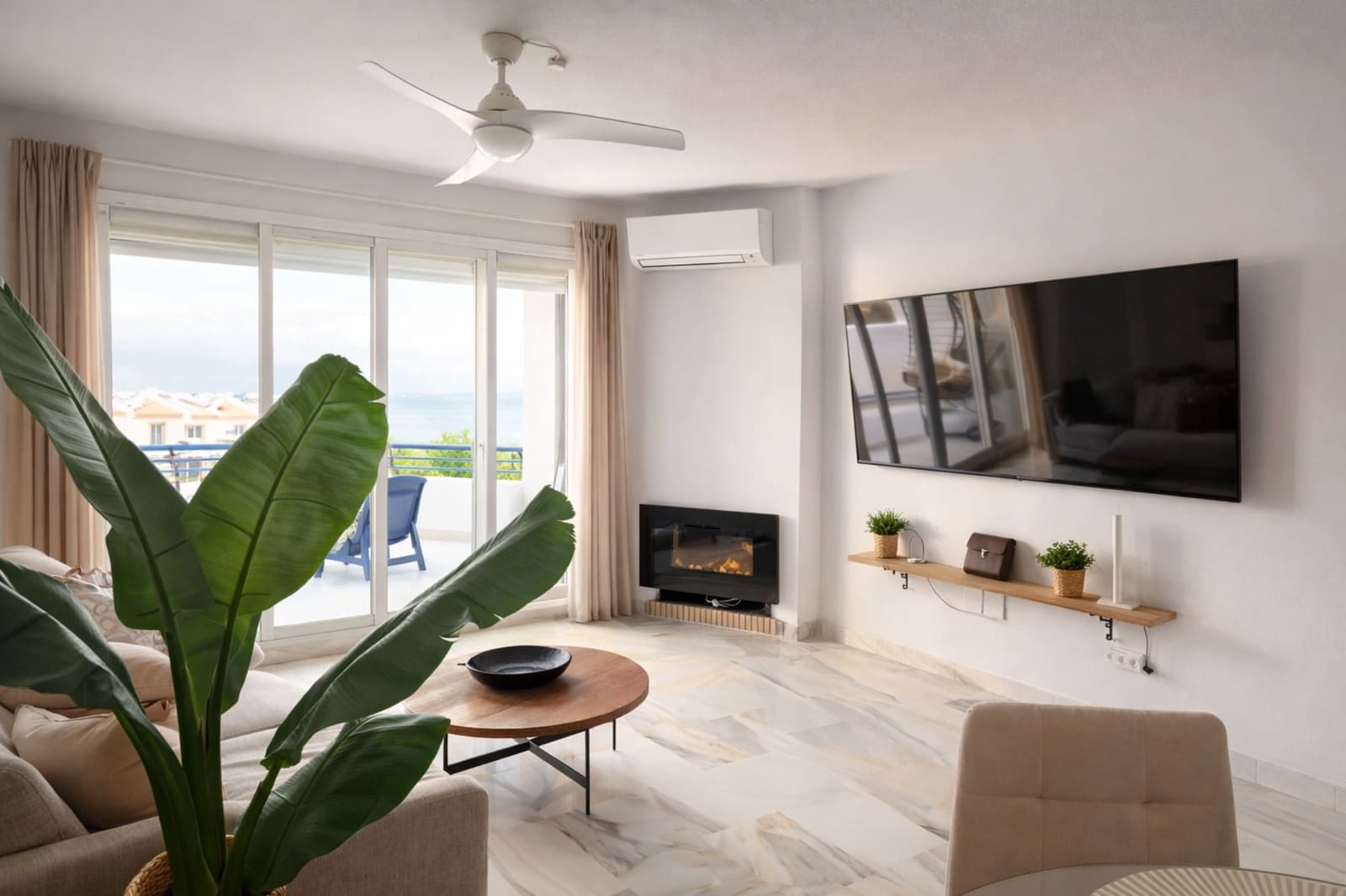 2 makuuhuone Kattohuoneisto myytävänä paikassa Mijas Costa mukana uima-altaan - 495 000 € (Ref: 9769080)