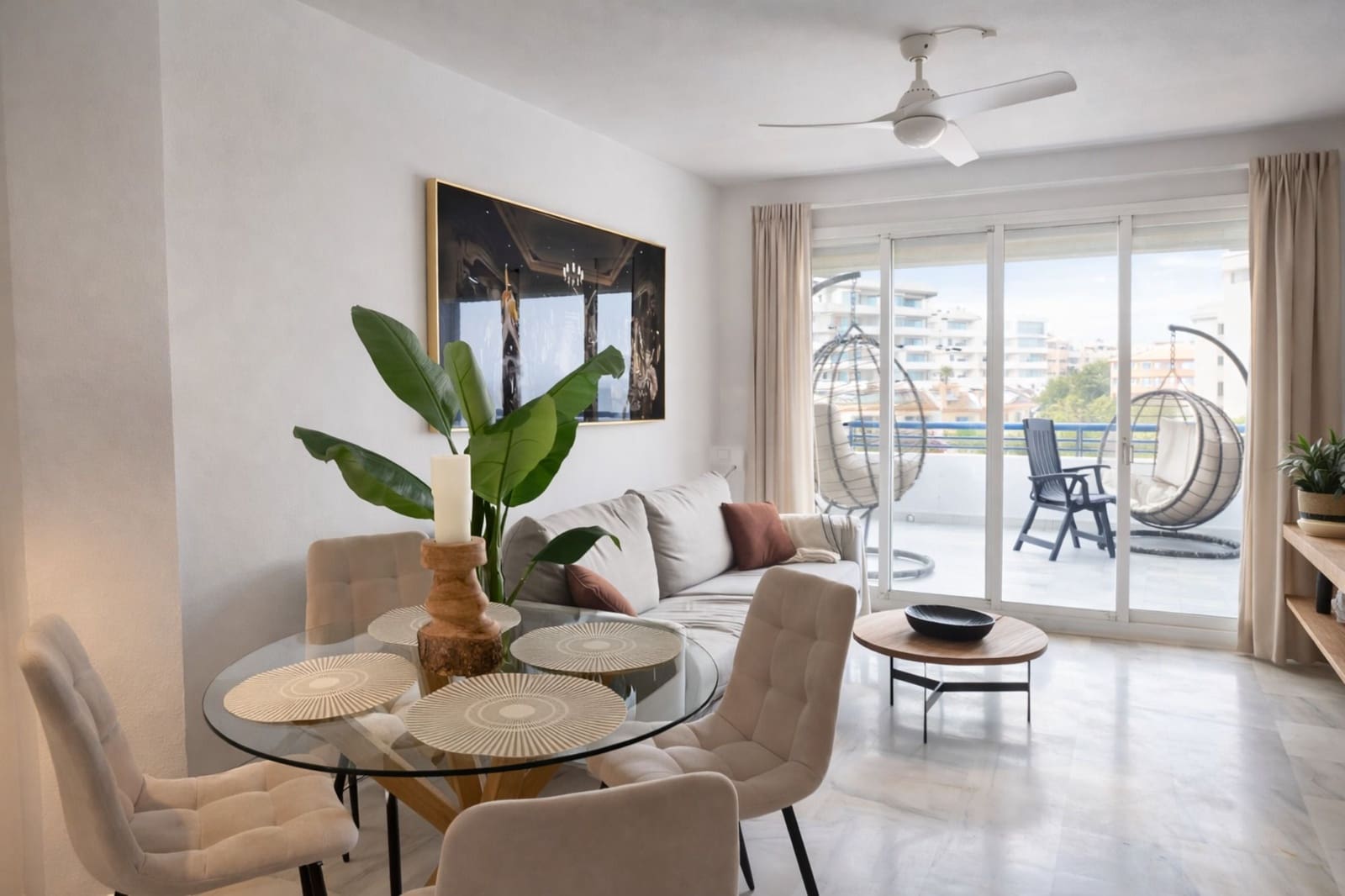 2 makuuhuone Kattohuoneisto myytävänä paikassa Mijas Costa mukana uima-altaan - 495 000 € (Ref: 9769080)