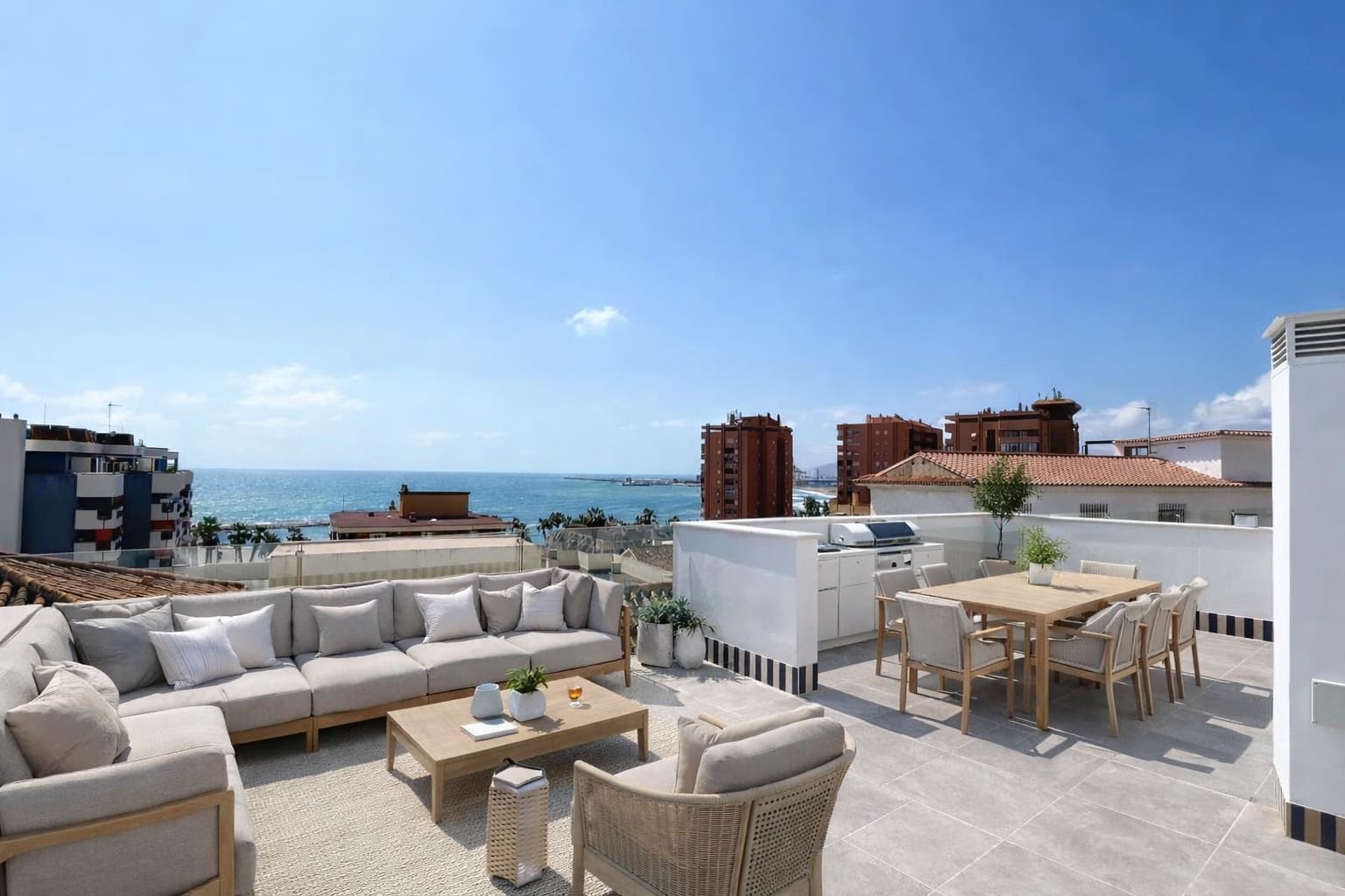 2 soveværelse Byhus til salg i Malaga by - € 880.000 (Ref: 9769081)