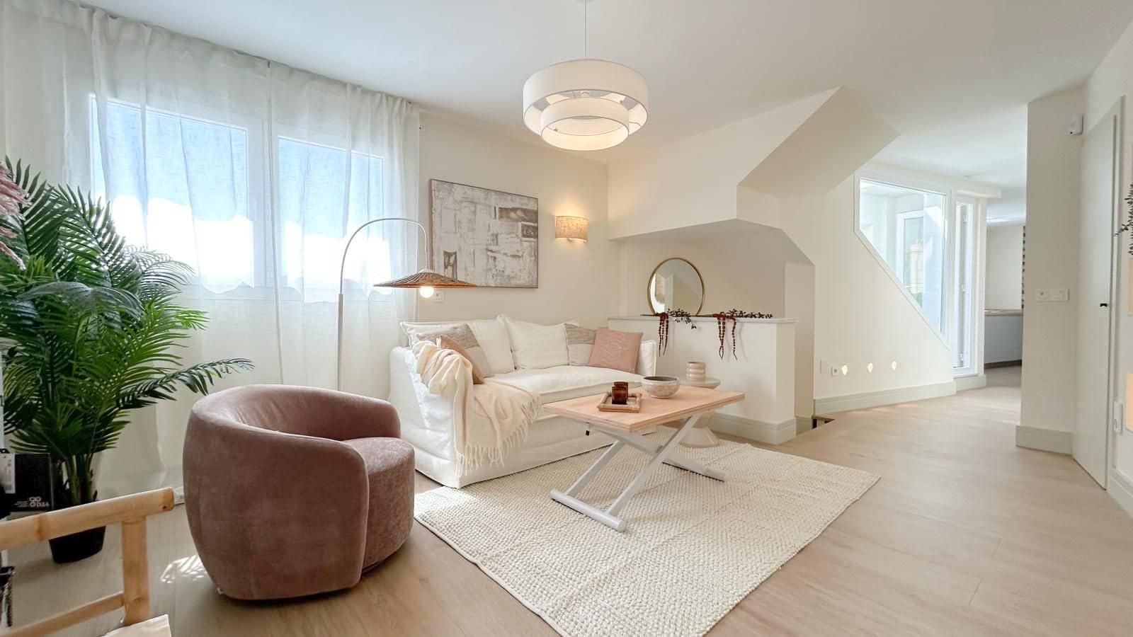 2 soveværelse Byhus til salg i Malaga by - € 880.000 (Ref: 9769081)