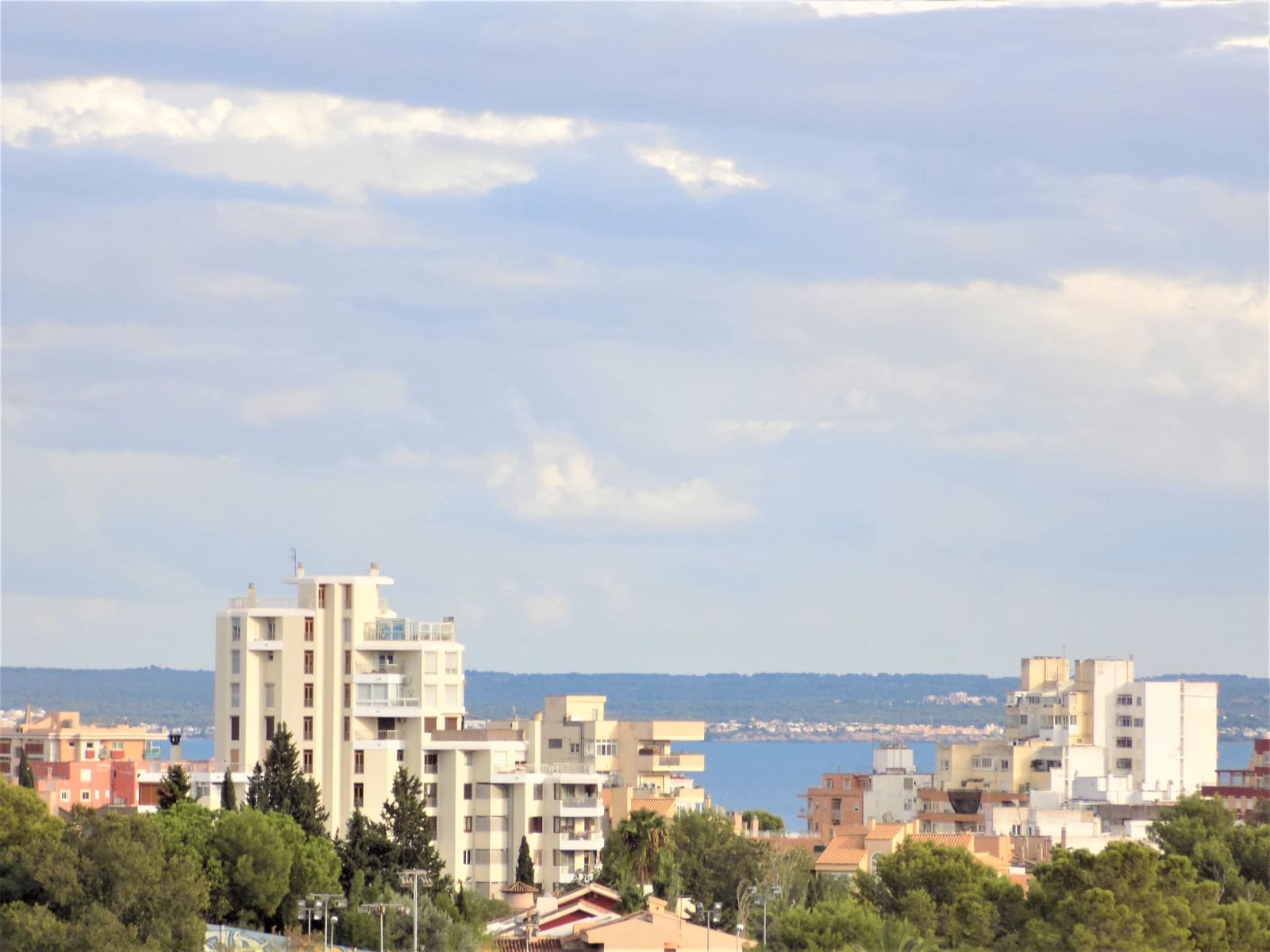 3 Zimmer Penthouse zu verkaufen in Palma de Mallorca mit Pool - 900.000 € (Ref: 9769946)