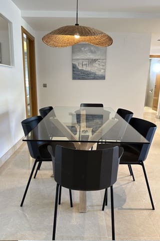 Penthouse te koop in Nueva Alcántara, Marbella met zwembad - € 695.000 (Ref: 9770110)