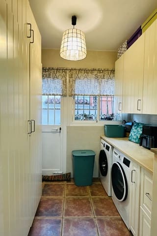 3 soverom Hus til salgs i Mijas Costa, Mijas med svømmebasseng - € 490 000 (Ref: 9770969)