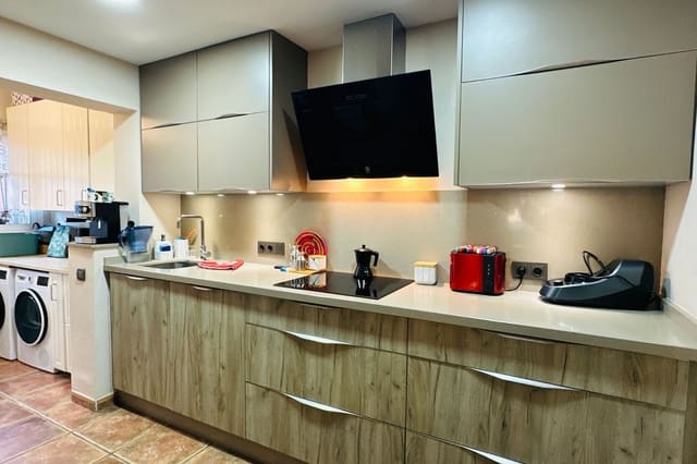 3 soverom Hus til salgs i Mijas Costa, Mijas med svømmebasseng - € 490 000 (Ref: 9770969)