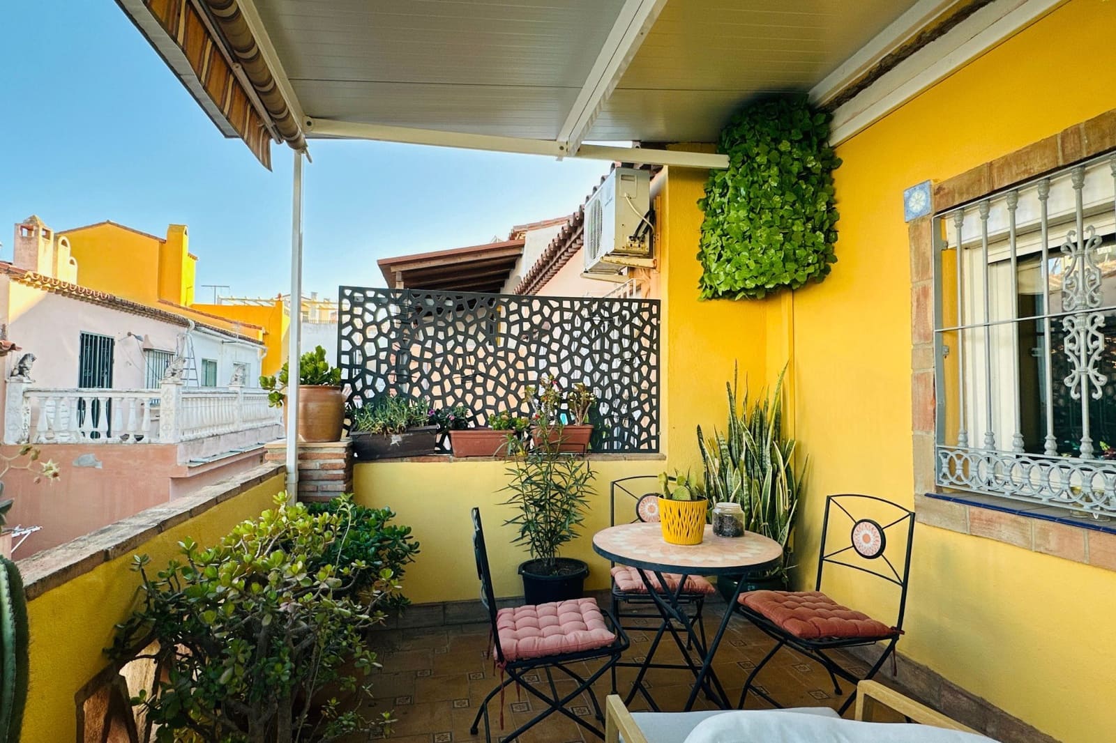 3 soverom Hus til salgs i Mijas Costa med svømmebasseng - € 490 000 (Ref: 9770969)