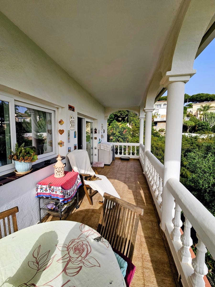 5 slaapkamer Villa te koop in Mijas Costa met zwembad - € 900.000 (Ref: 9775926)