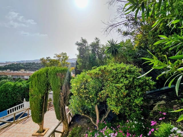 5 slaapkamer Villa te koop in El Faro de Calaburra - Chaparral, Mijas met zwembad - € 900.000 (Ref: 9775926)