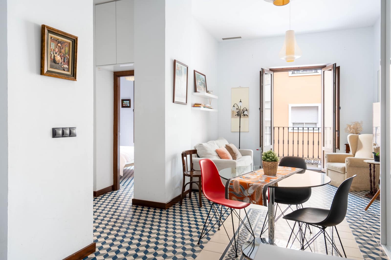 1 soverom Leilighet til leie i Malaga by - € 1 250 (Ref: 9775929)