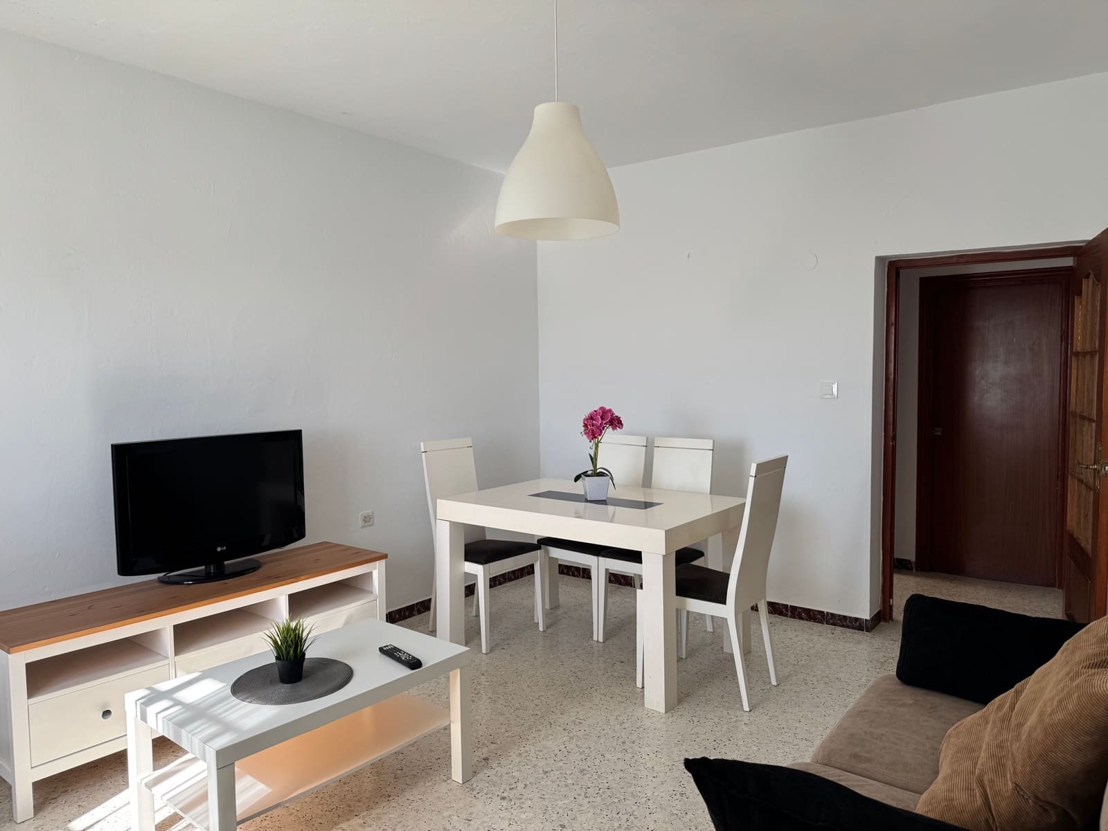 6 makuuhuone Omakotitalo myytävänä paikassa Tarifa - 725 000 € (Ref: 9776912)