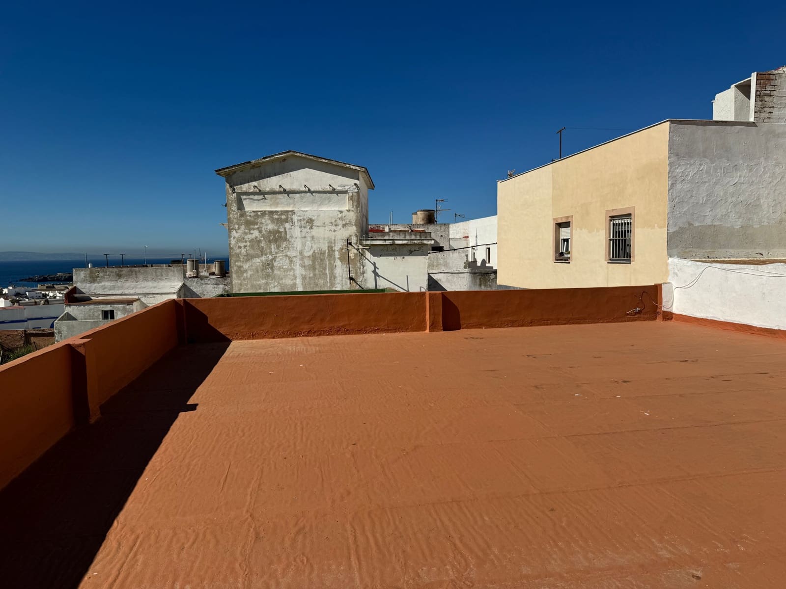 6 makuuhuone Omakotitalo myytävänä paikassa Tarifa - 725 000 € (Ref: 9776912)