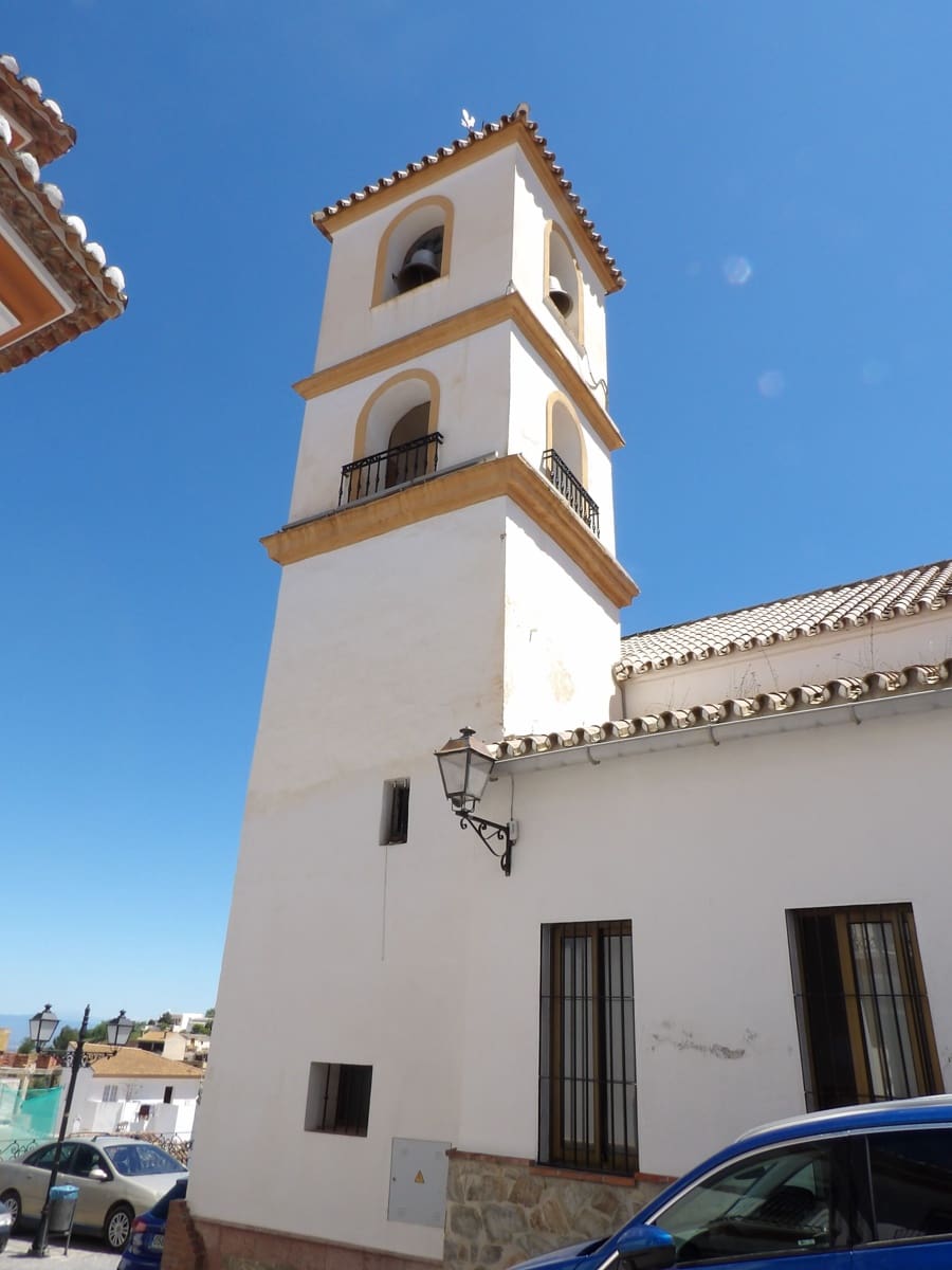 2 bedroom Townhouse for sale in Guaro - € 219,000 (Ref: 9779972)