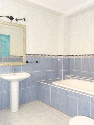 2 camera da letto Casa in vendita in Guaro - 219.000 € (Rif: 9779972)