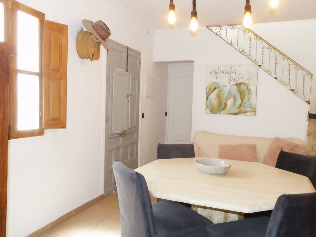 2 bedroom Townhouse for sale in Guaro - € 219,000 (Ref: 9779972)