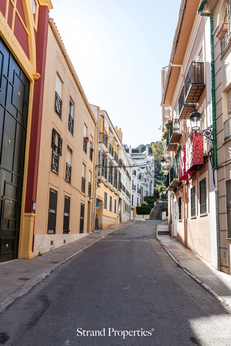 2 bedroom Apartment for sale in Malaga city - € 345,000 (Ref: 9787703)