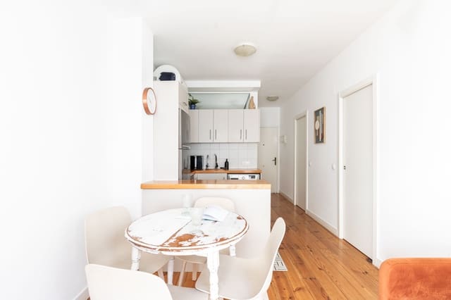 2 soveværelse Lejlighed til salg i Lagunillas, Málaga by - € 345.000 (Ref: 9787703)