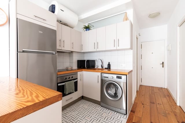 2 soveværelse Lejlighed til salg i Lagunillas, Málaga by - € 345.000 (Ref: 9787703)