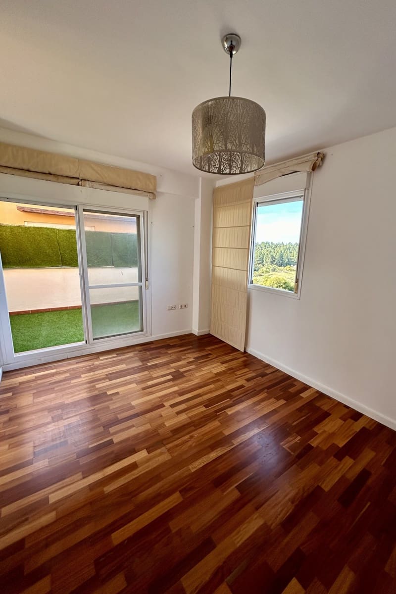 4 bedroom Townhouse for sale in Mijas Costa with pool - € 455,000 (Ref: 9788708)