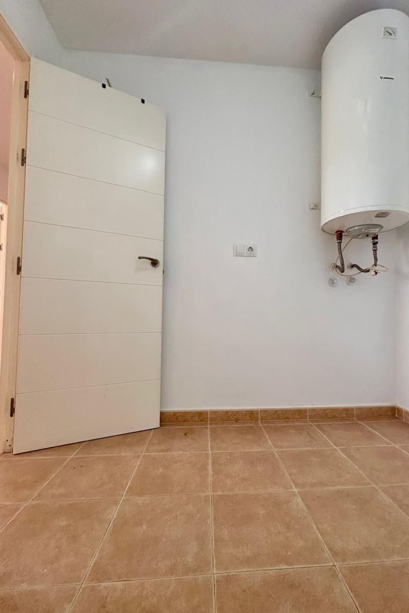 4 soveværelse Byhus til salg i Mijas Costa med swimmingpool - € 369.000 (Ref: 9788708)