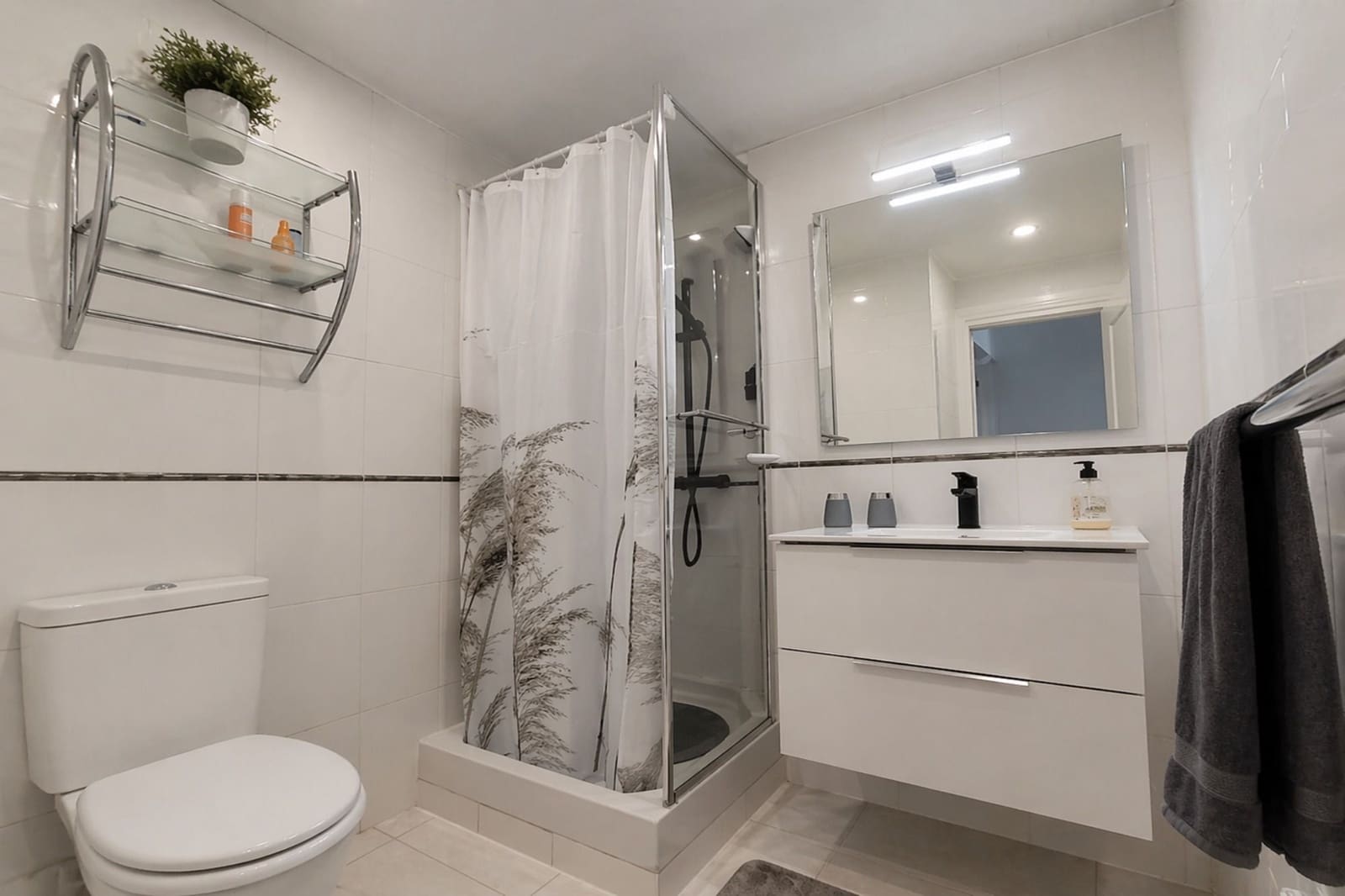 1 sovrum Lägenhet till salu i Fuengirola med pool - 359 000 € (Ref: 9789419)