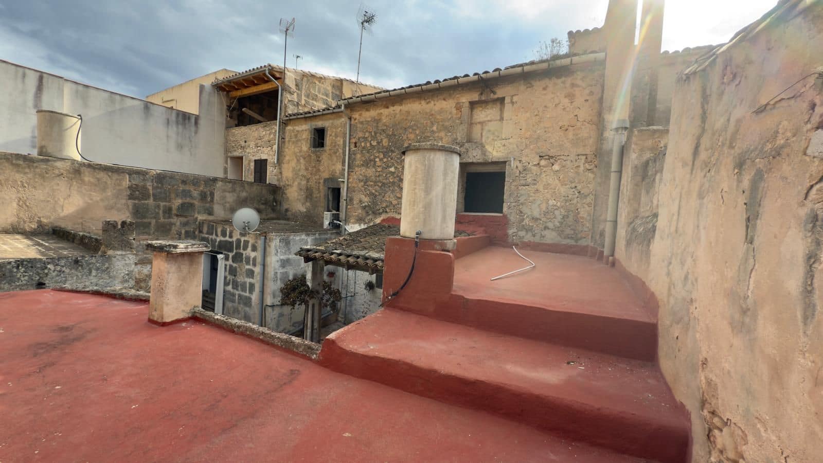 6 bedroom Townhouse for sale in Llucmajor with pool - € 630,000 (Ref: 9789619)