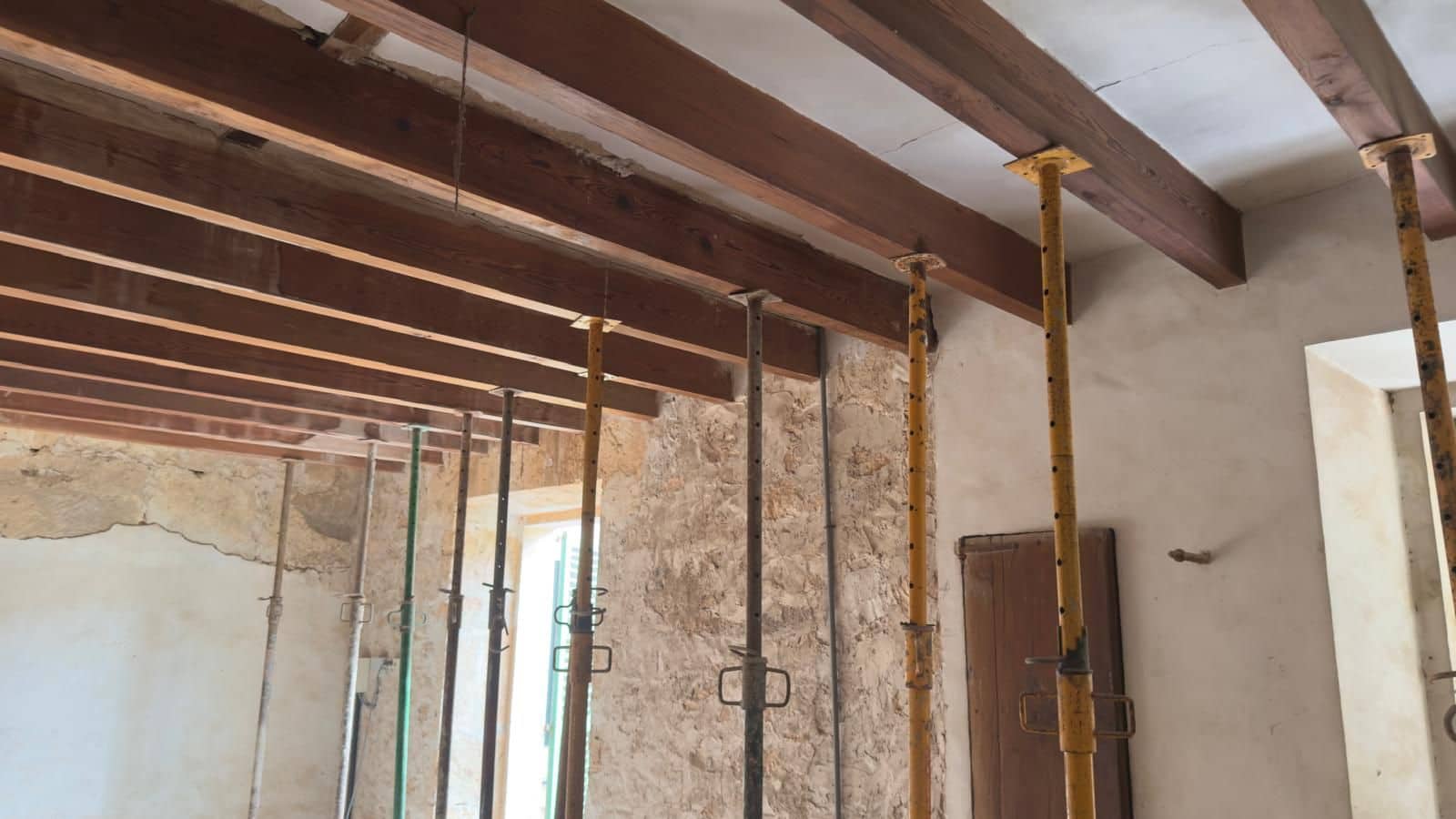 6 bedroom Townhouse for sale in Llucmajor with pool - € 630,000 (Ref: 9789619)