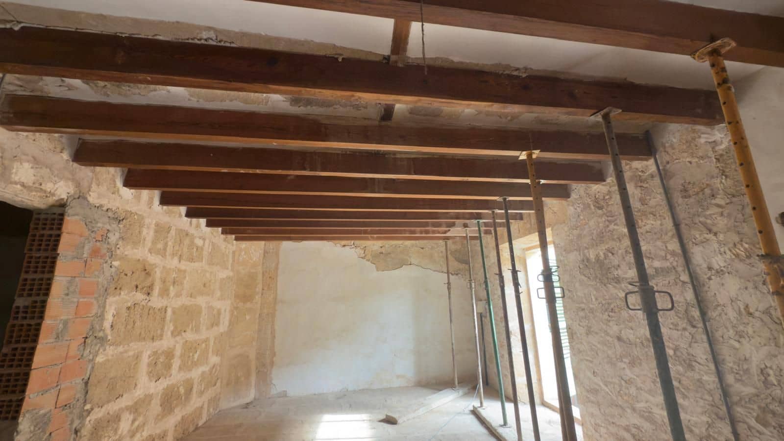 6 bedroom Townhouse for sale in Llucmajor with pool - € 630,000 (Ref: 9789619)