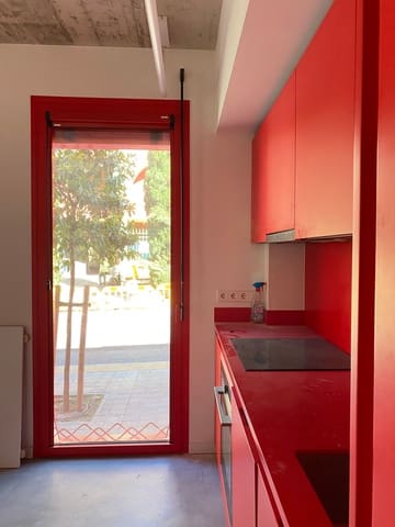 1 soverom Leilighet til leie i El Terreno, Palma de Mallorca med svømmebasseng garasje - € 1 700 (Ref: 9789845)