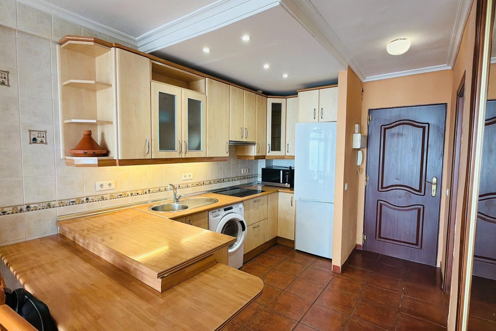 Apartment for sale in Torremolinos - € 184,000 (Ref: 9789947)