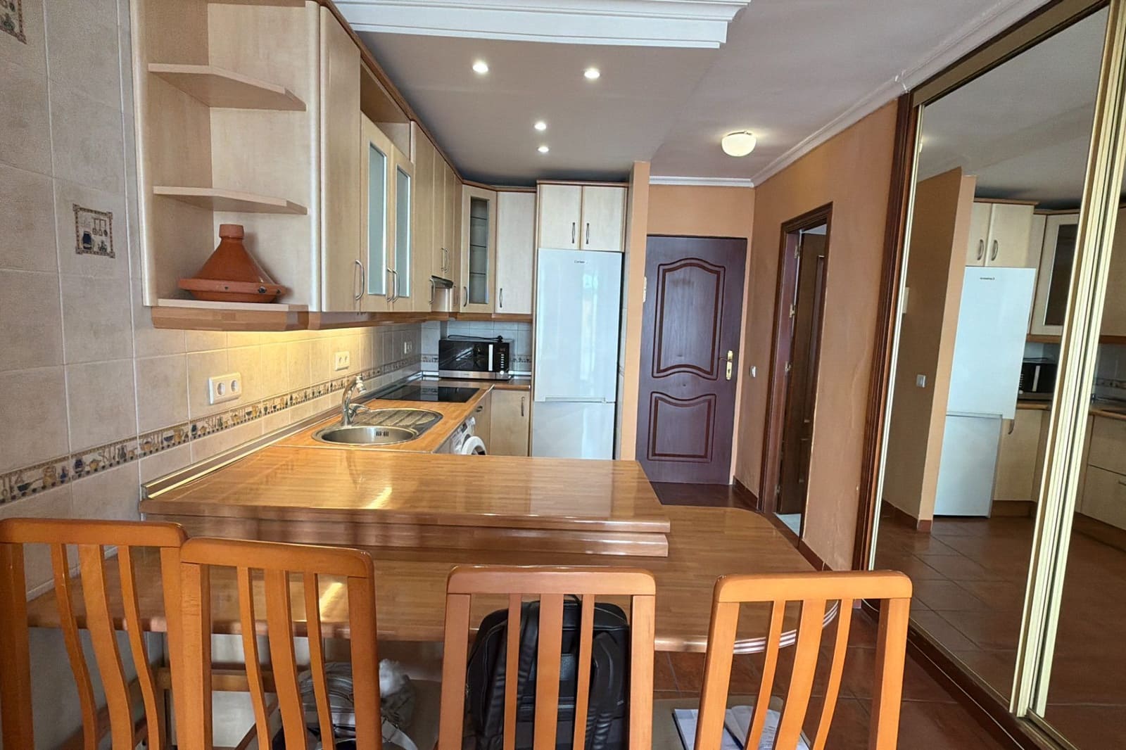 Apartment for sale in Torremolinos - € 184,000 (Ref: 9789947)