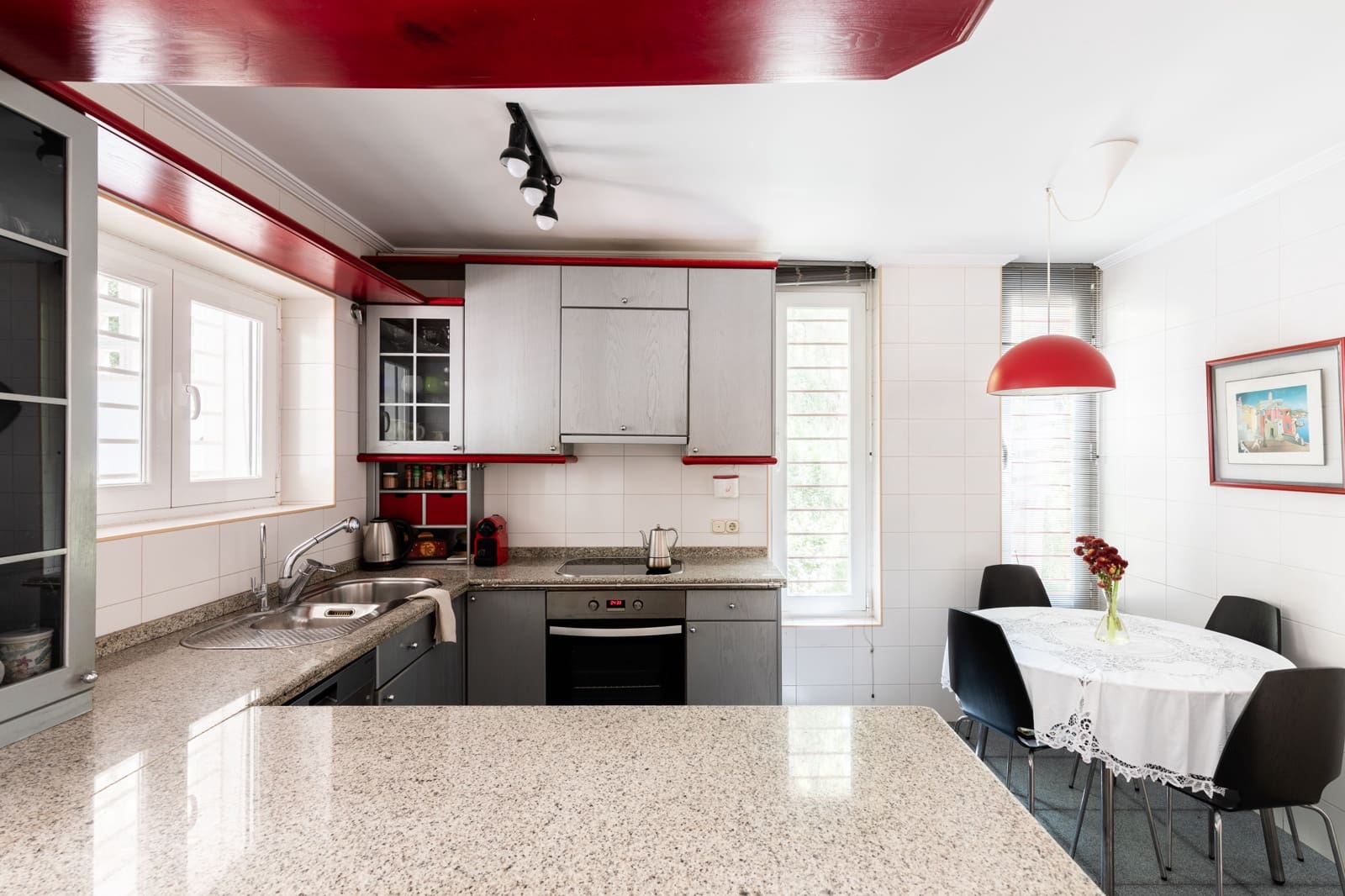 3 soveværelse Lejlighed til salg i Malaga by med swimmingpool - € 1.250.000 (Ref: 9790224)