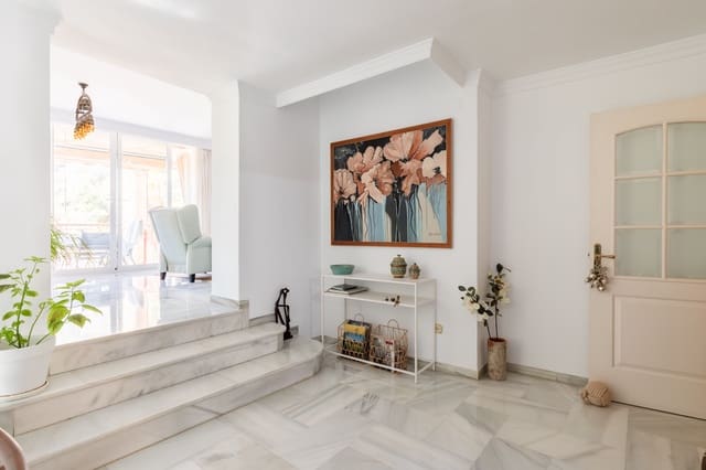 3 soveværelse Lejlighed til salg i Cañada de los Ingleses, Málaga by med swimmingpool - € 1.250.000 (Ref: 9790224)