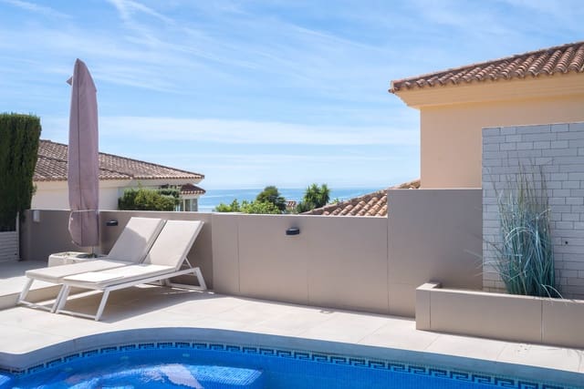 4 soverom Villa til salgs i Fuengirola med svømmebasseng - € 1 395 000 (Ref: 9795021)