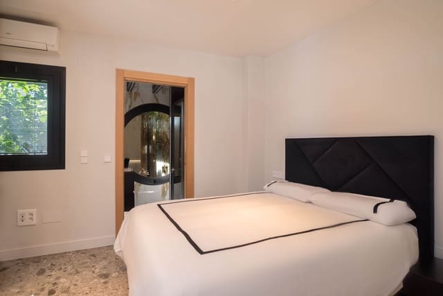 4 soverom Villa til salgs i Fuengirola med svømmebasseng - € 1 395 000 (Ref: 9795021)