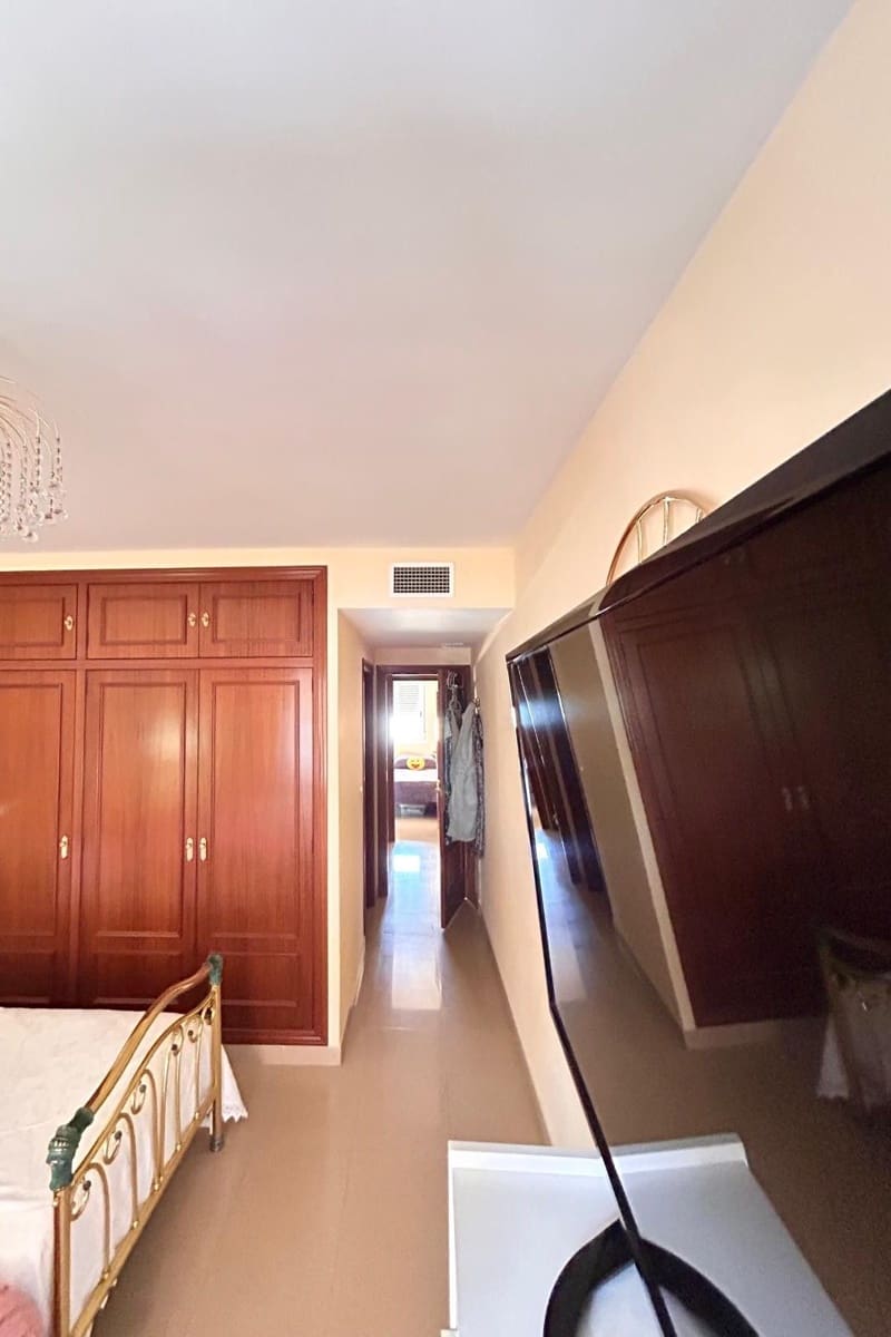 2 slaapkamer Appartement te koop in Fuengirola - € 365.000 (Ref: 9795506)