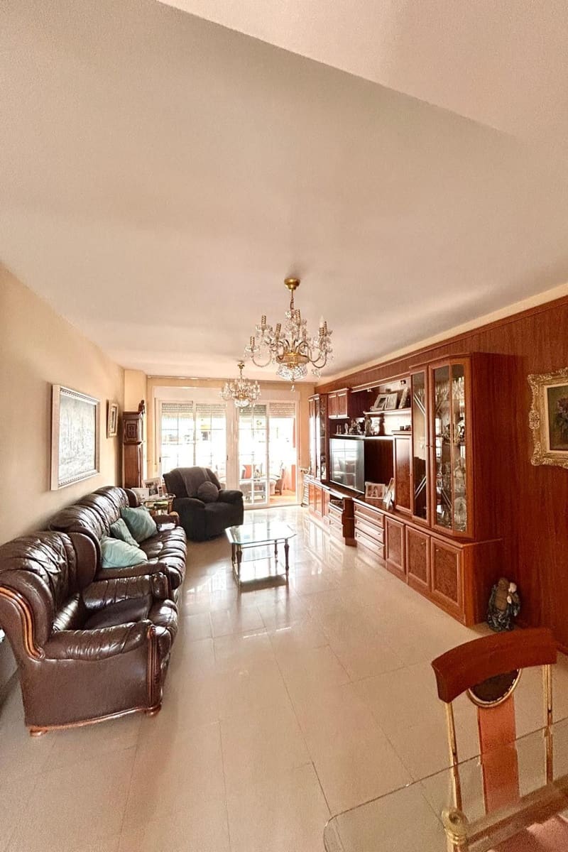 2 slaapkamer Appartement te koop in Fuengirola - € 365.000 (Ref: 9795506)