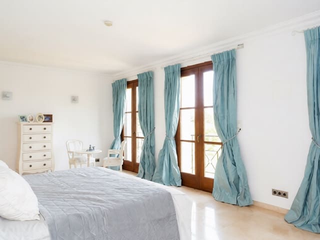 6 soverom Villa til salgs i Alhaurín el Grande med svømmebasseng - € 2 200 000 (Ref: 9795507)