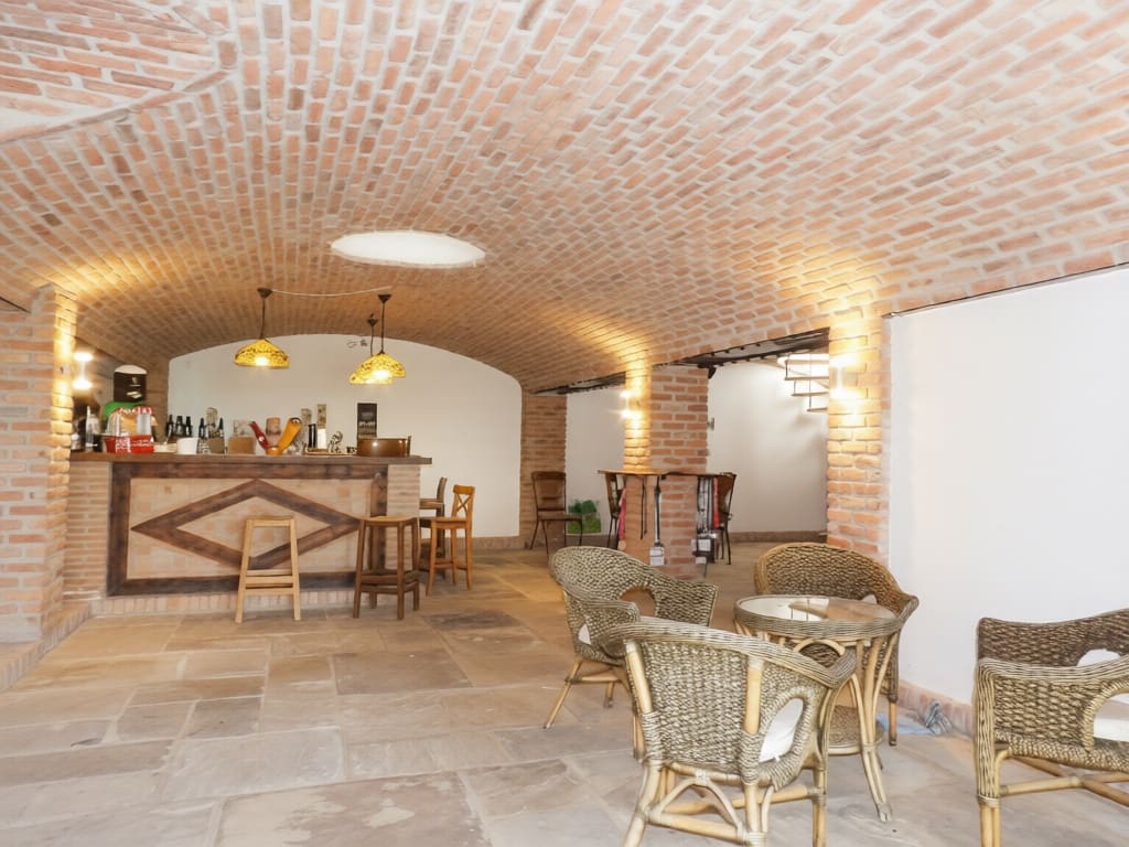 6 bedroom Villa for sale in Alhaurin el Grande with pool - € 2,200,000 (Ref: 9795507)