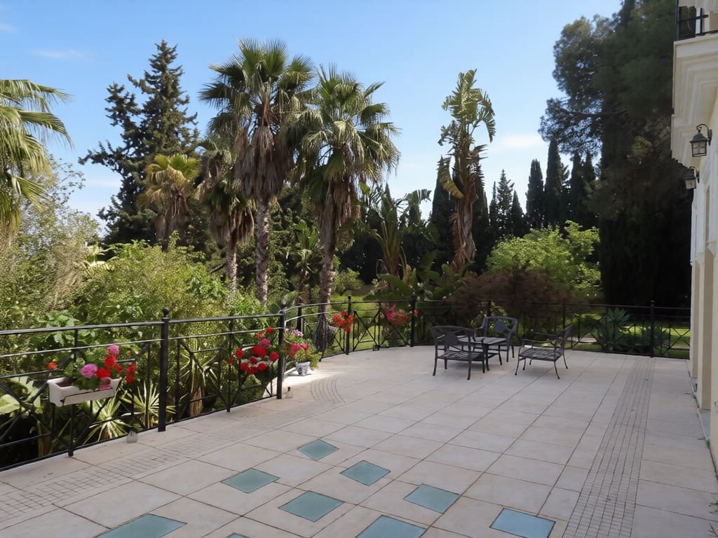 6 bedroom Villa for sale in Alhaurin el Grande with pool - € 2,200,000 (Ref: 9795507)