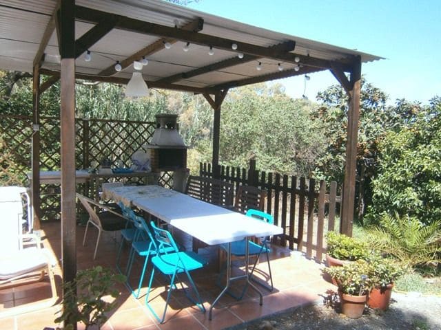 24 sovrum Hus till salu i Malaga stad med pool - 1 790 000 € (Ref: 9798282)